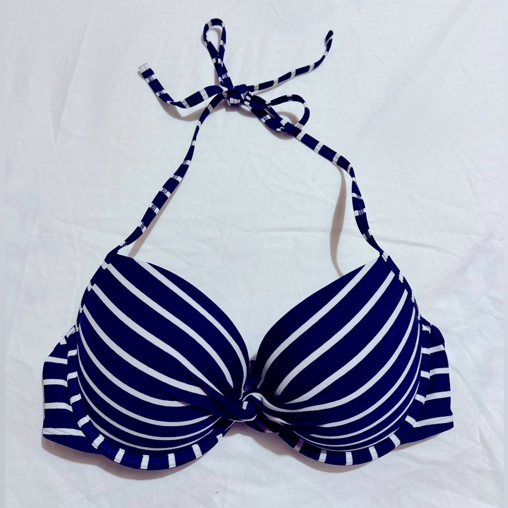 Aerie push-up bikini top size 32D